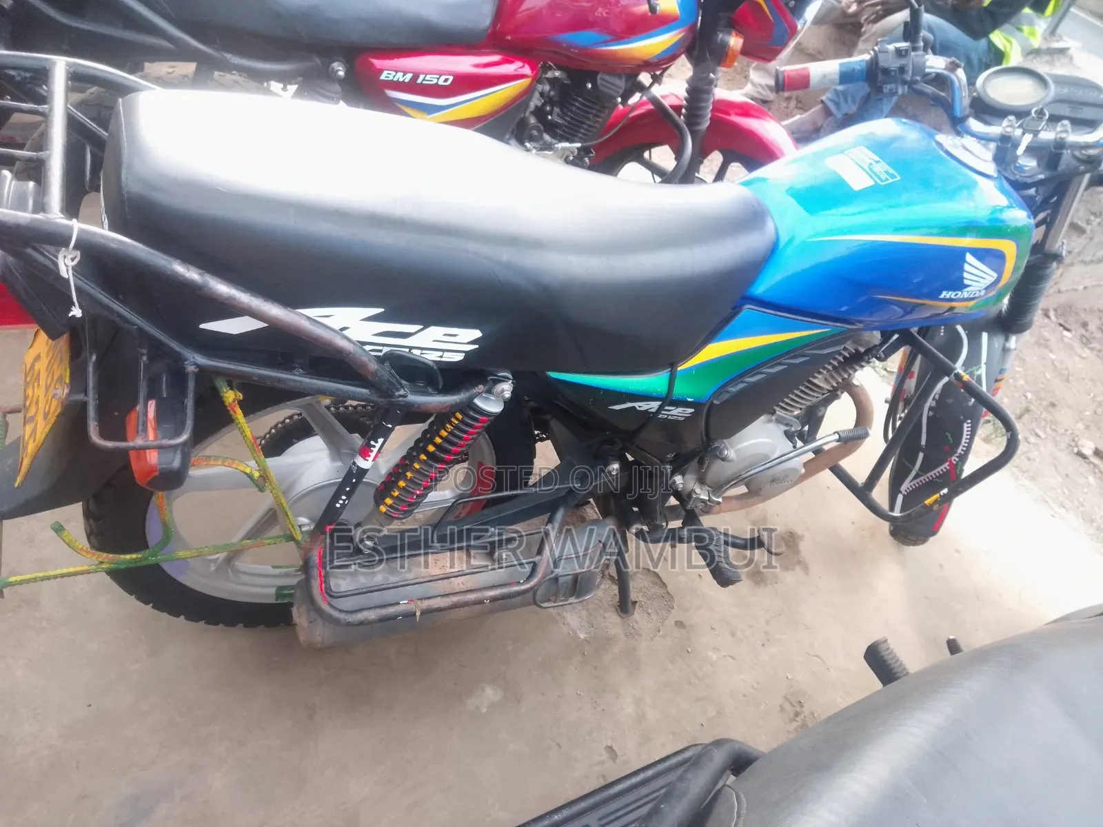 Honda CB 2024 Blue