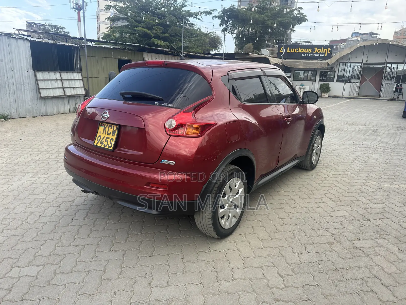 Nissan Juke 2013 Maroon