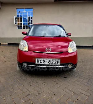 Mazda Verisa 2008 Red