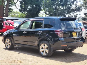 Subaru Forester 2010 Black