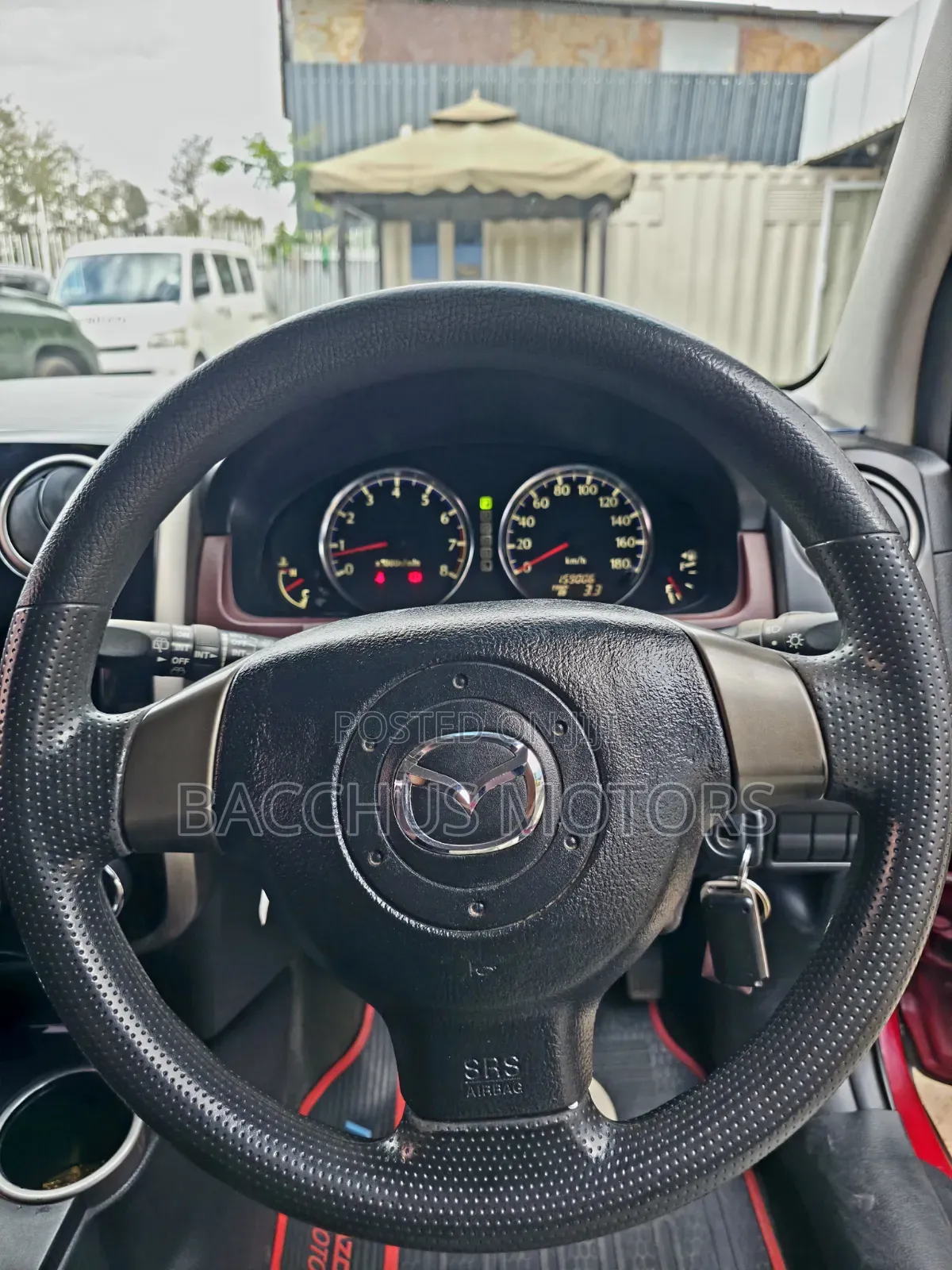 Mazda Verisa 2008 Red