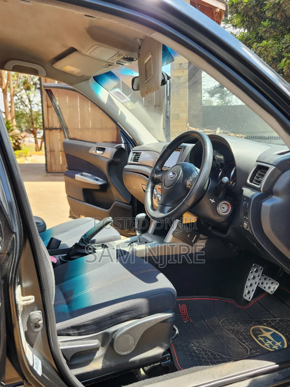 Subaru Forester 2010 Black