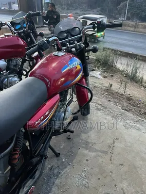 Bajaj Boxer 125 2024 Red