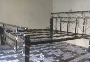 Single Metal Bed 6×6.