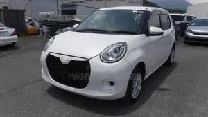 Daihatsu Boon 2019 White