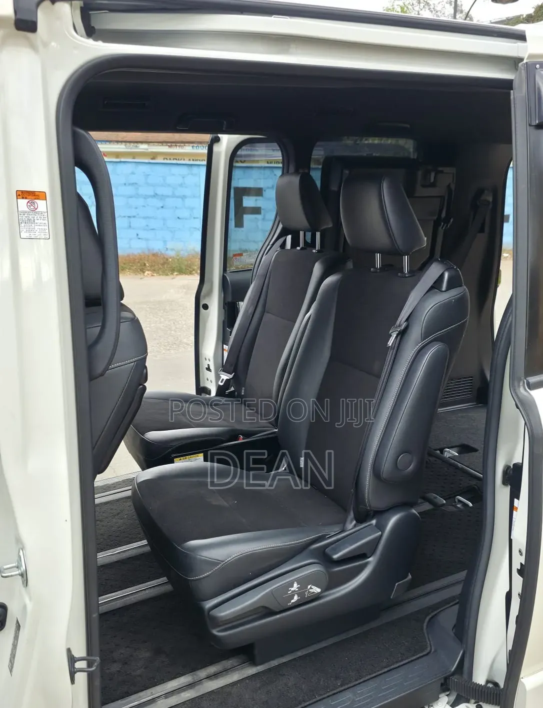 Toyota Noah 2019 White