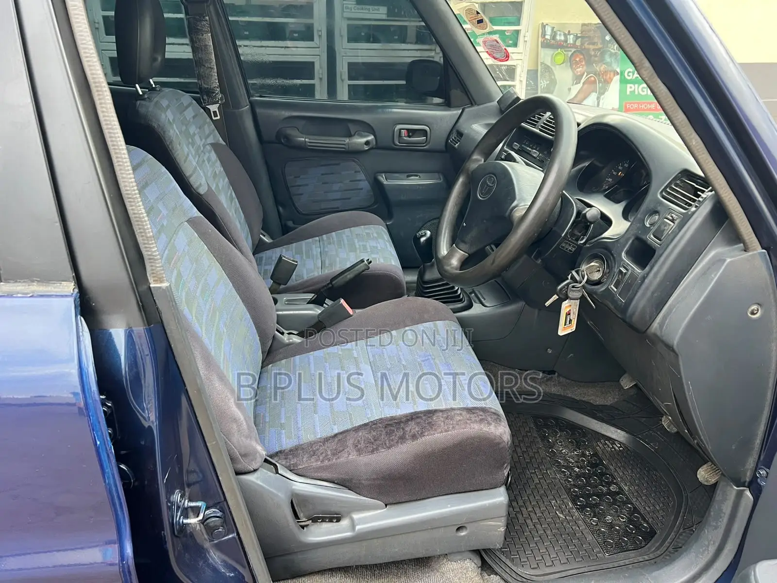 Toyota RAV4 2004 Blue