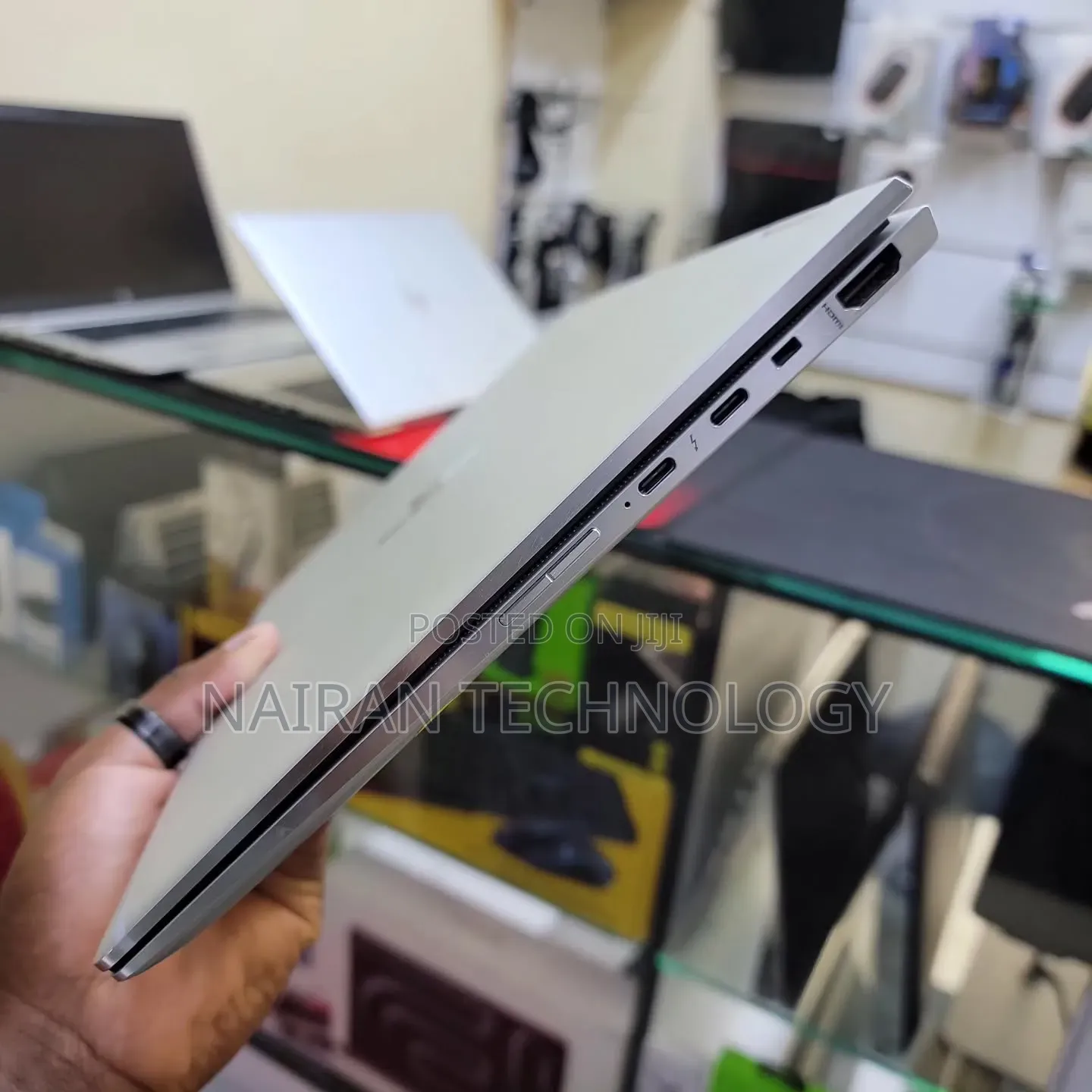 Laptop HP EliteBook 1030 16GB Intel Core i5 SSD 512GB