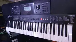 Yamaha PSR PSR463 Keyboard