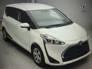 Toyota Sienta 1.5 FWD (6-seater) 2019 White