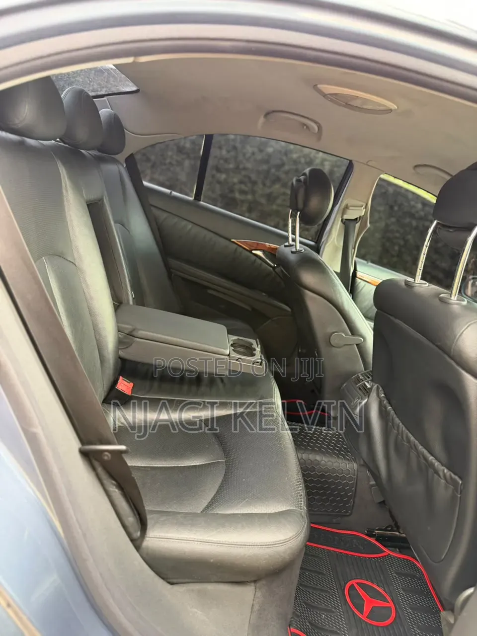 Mercedes-Benz E200 2005 Blue