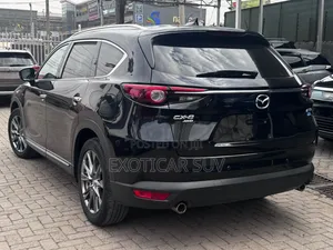 Mazda AZ 2019 Off white