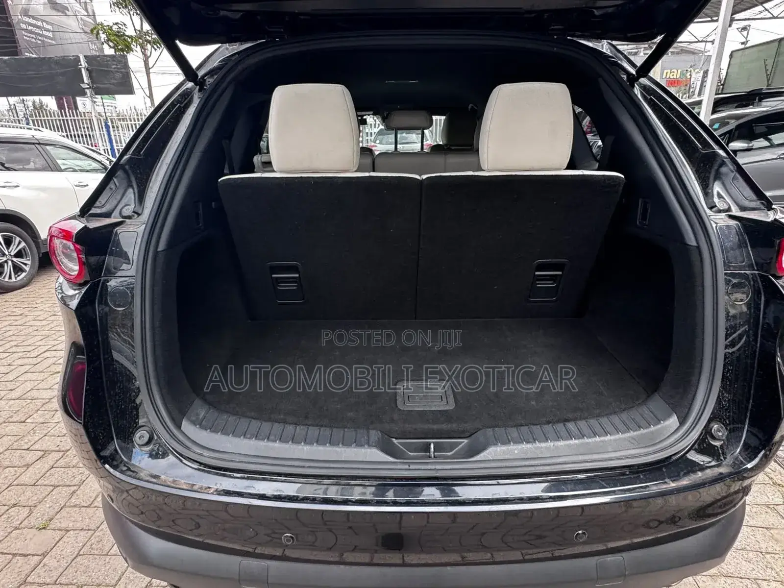 Mazda CX-8 2019 Off white