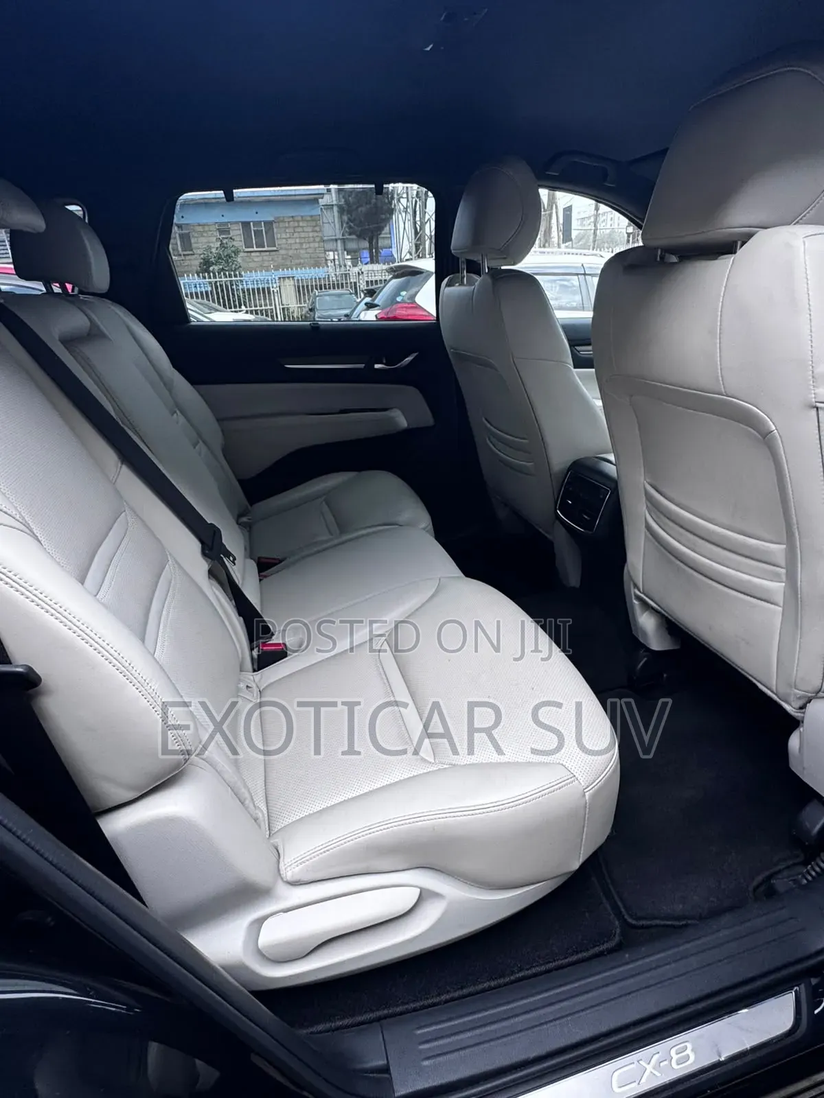 Mazda AZ 2019 Off white