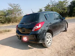 Nissan Tiida 1.5L 16V 2011 Black