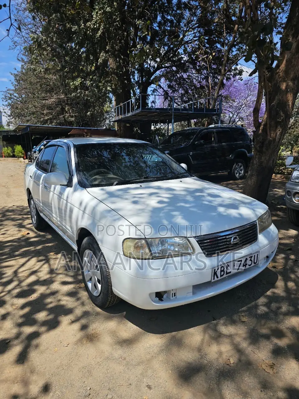 Nissan Sunny 2003 White