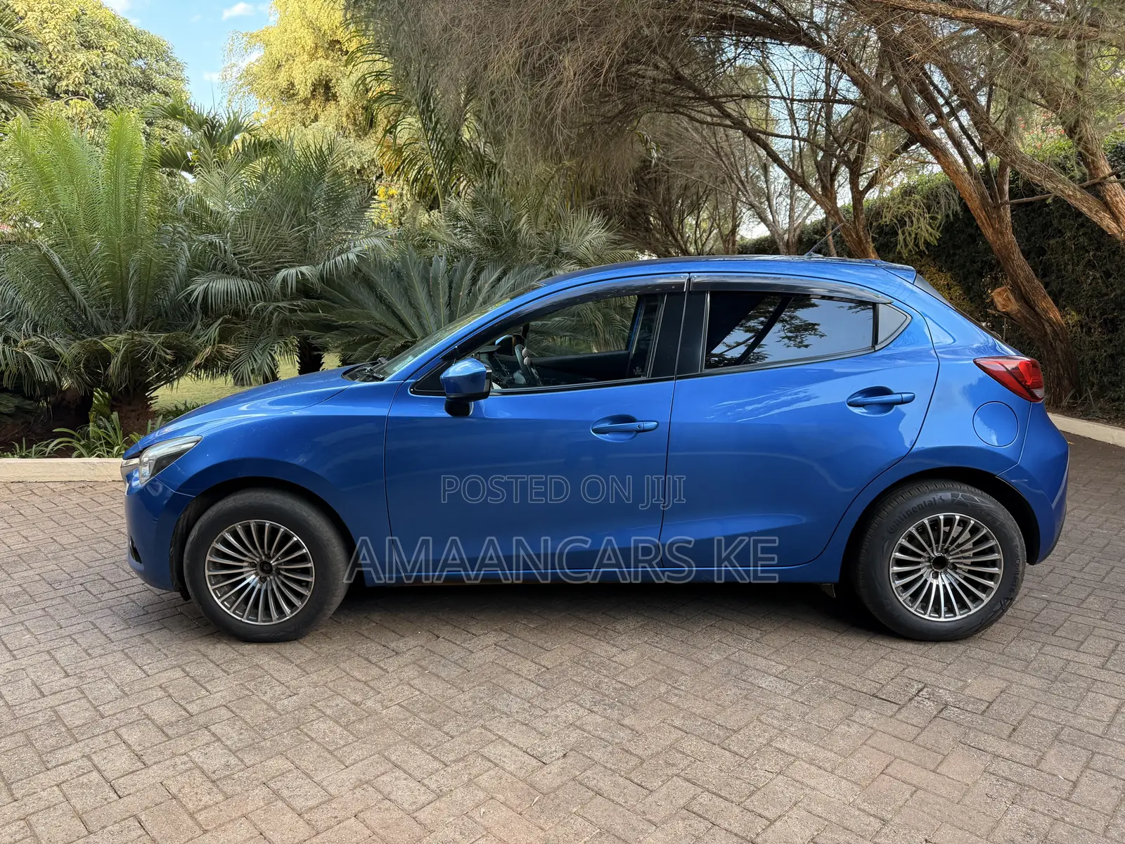Mazda Demio 2014 Blue