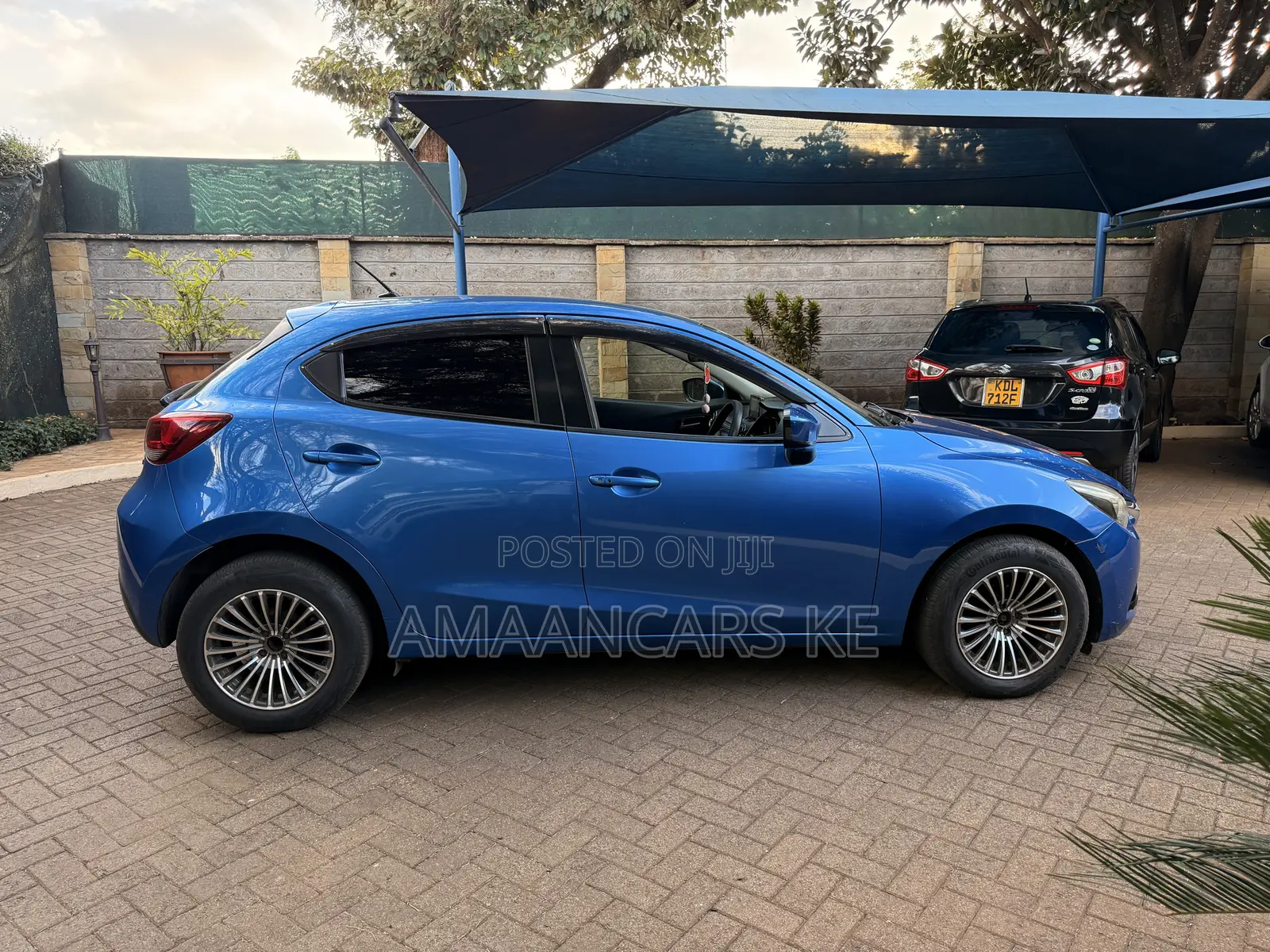 Mazda Demio 2014 Blue