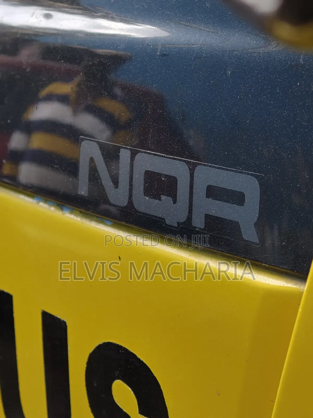 Isuzu NQR 2017 Yellow