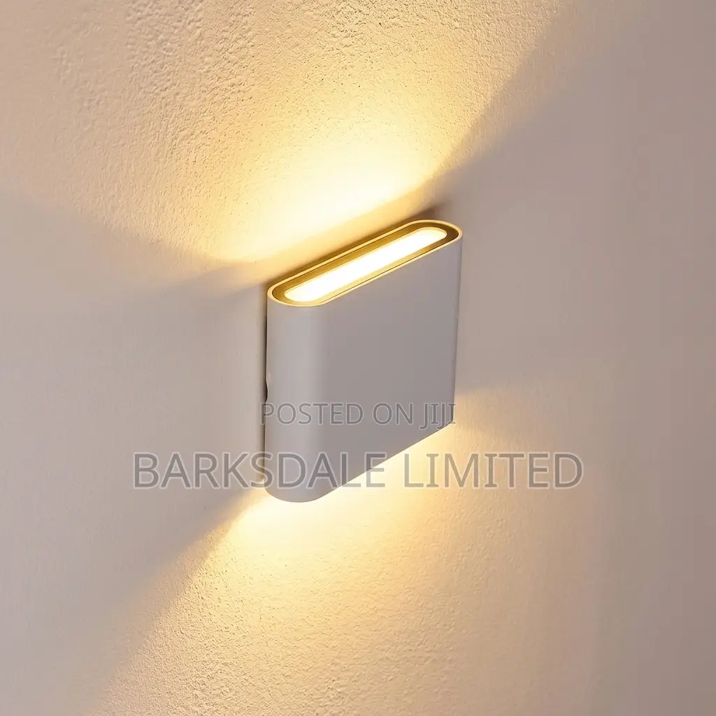 Modern 6W LED Outdoor Wall Lamp – Warm White Aluminium Light