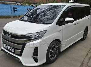 Toyota Noah 2019 White