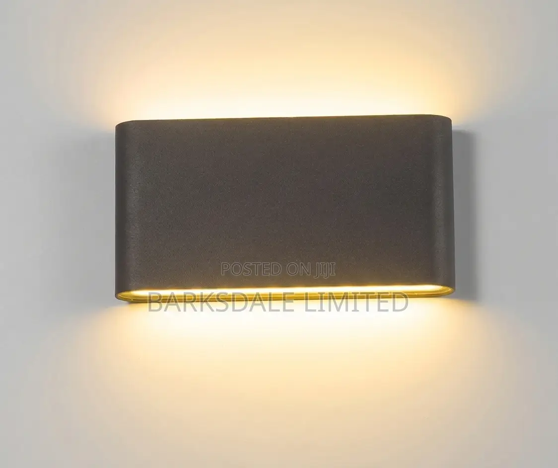 Modern 6W LED Outdoor Wall Lamp – Warm White Aluminium Light