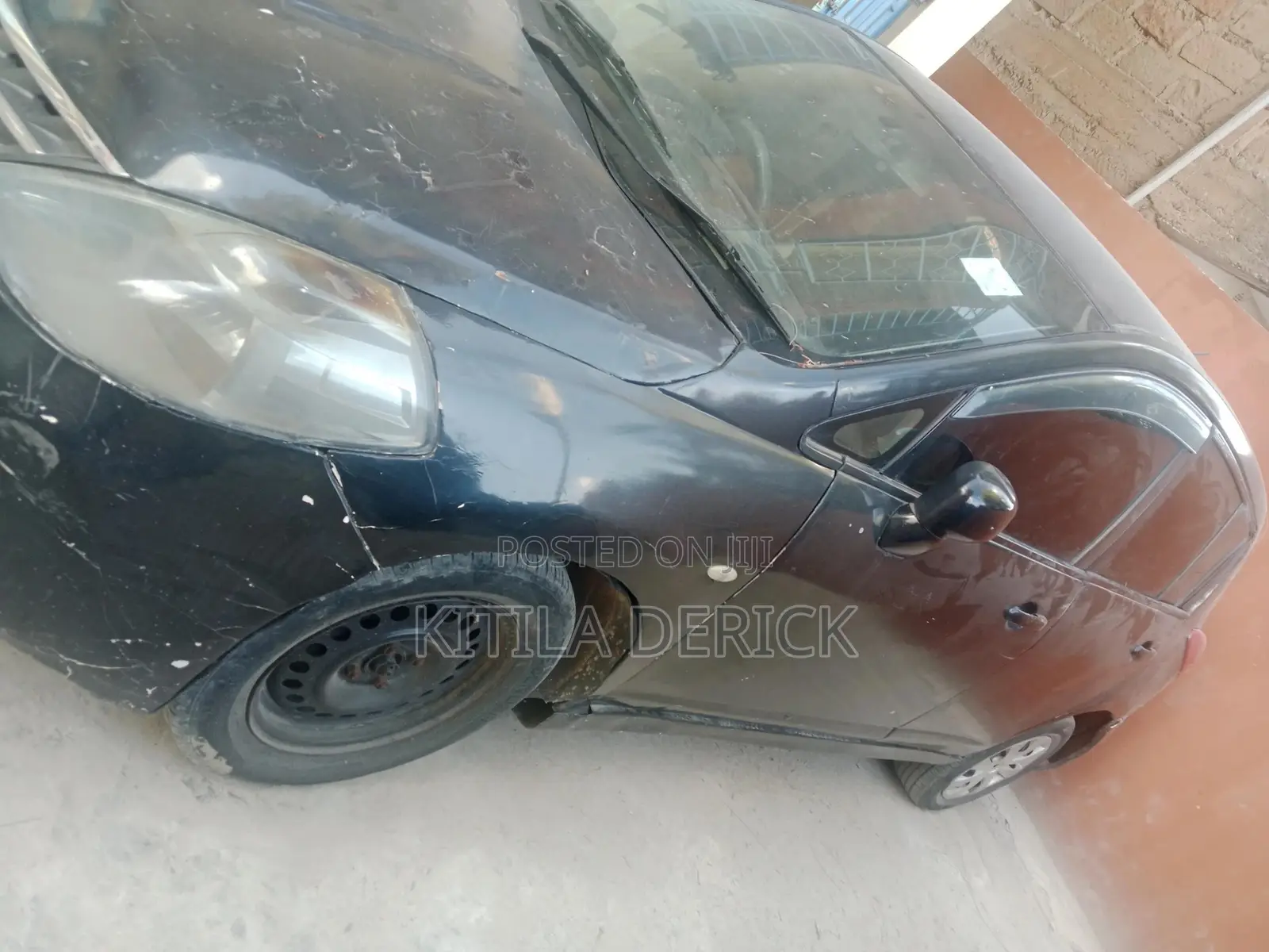 Nissan Tiida 1.5L 16V 2011 Black