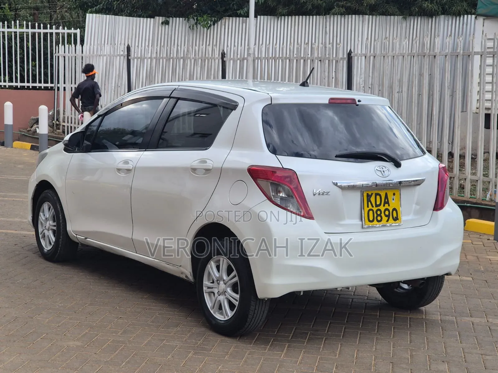 Toyota Vitz 2014 White