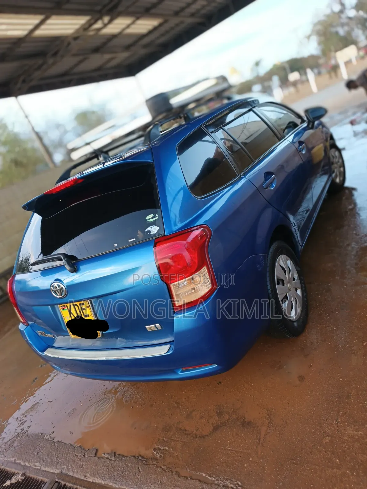 Toyota Corolla Fielder 2018 Blue