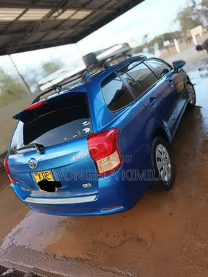 Toyota Corolla Fielder 2018 Blue