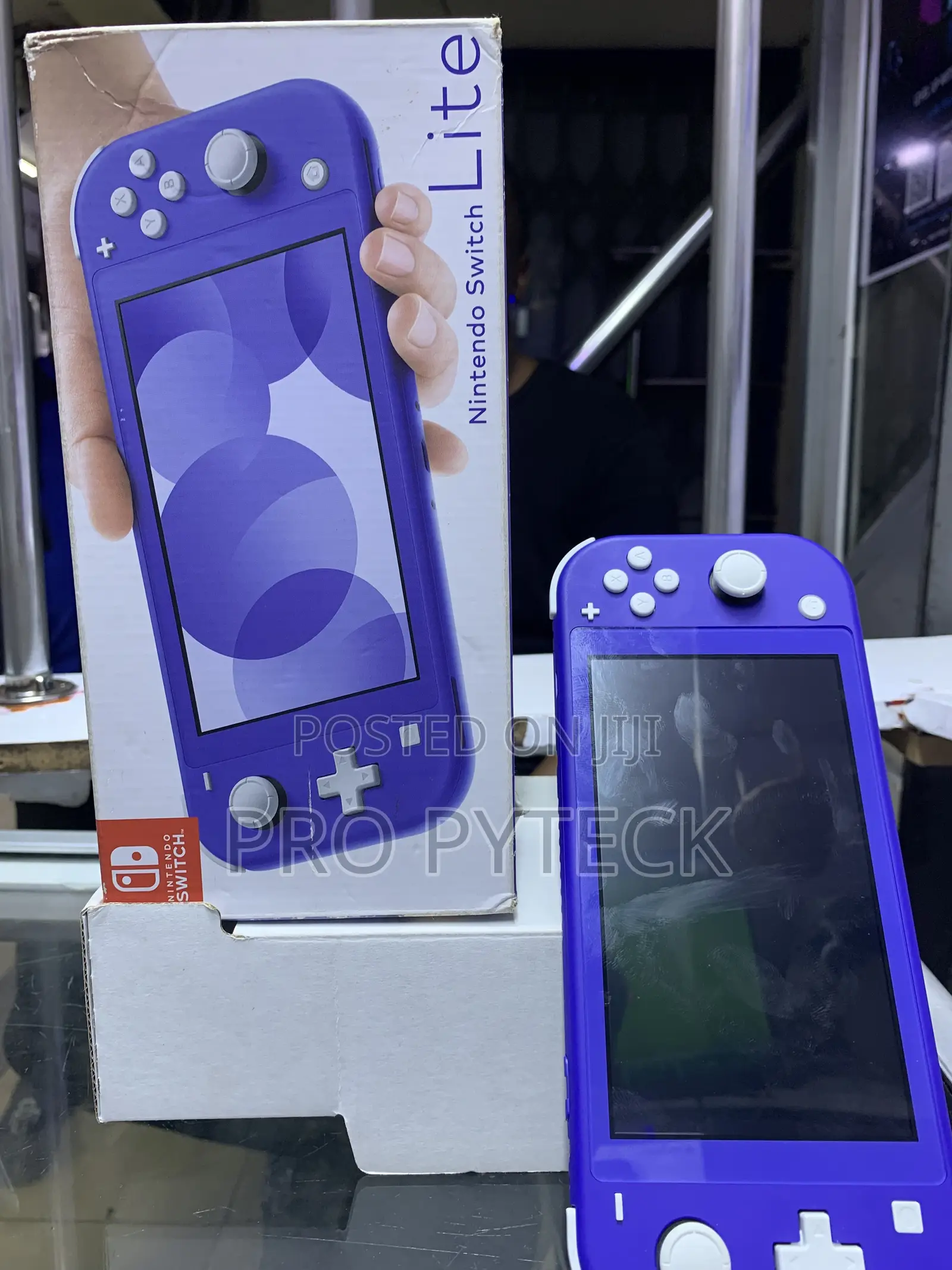 Nintendo Switch Lite