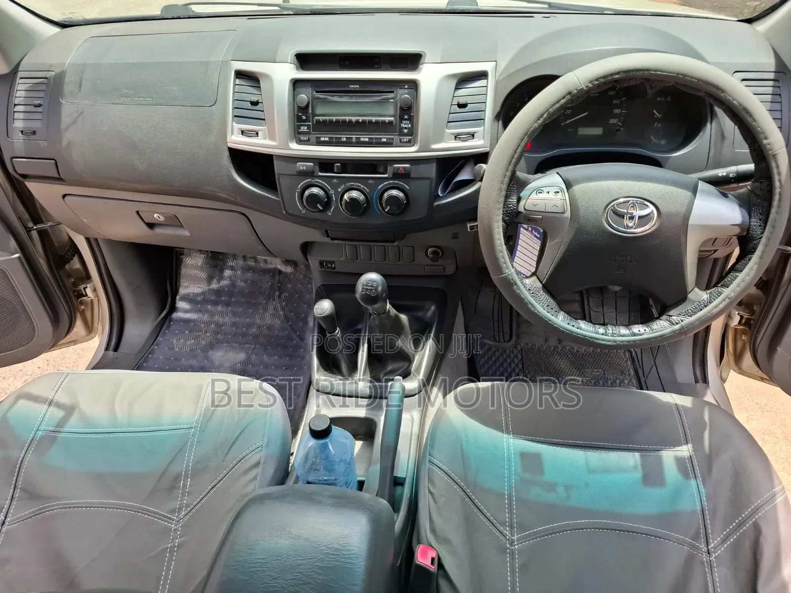 Toyota Hilux 2014