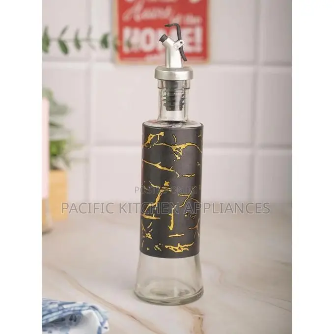 500ml – Black Marble Design – Leakproof & Stylish