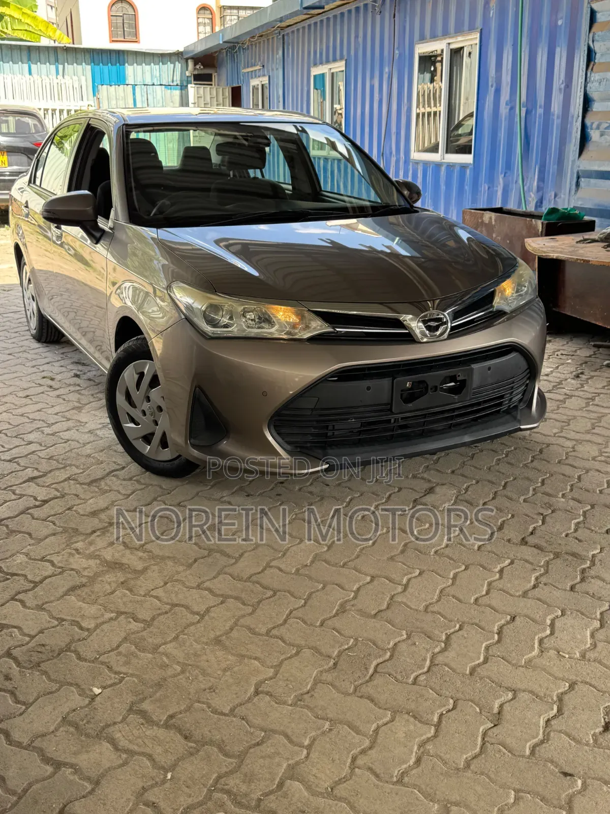 Toyota Axio 2019 Gold