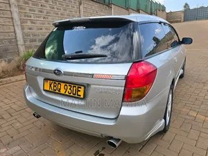 Subaru Legacy 2005 Silver