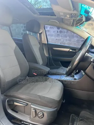 Volkswagen Passat 2012 Black