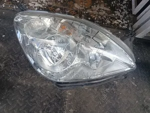 CR-V/ Rd Headlight