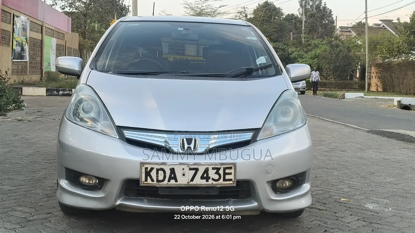 Honda Fit Shuttle 2013 Silver