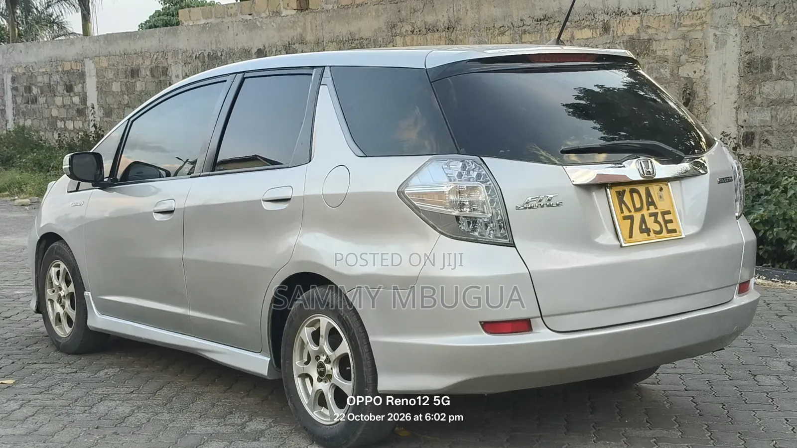 Honda Fit Shuttle 2013 Silver