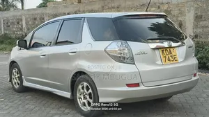 Honda Fit Shuttle 2013 Silver