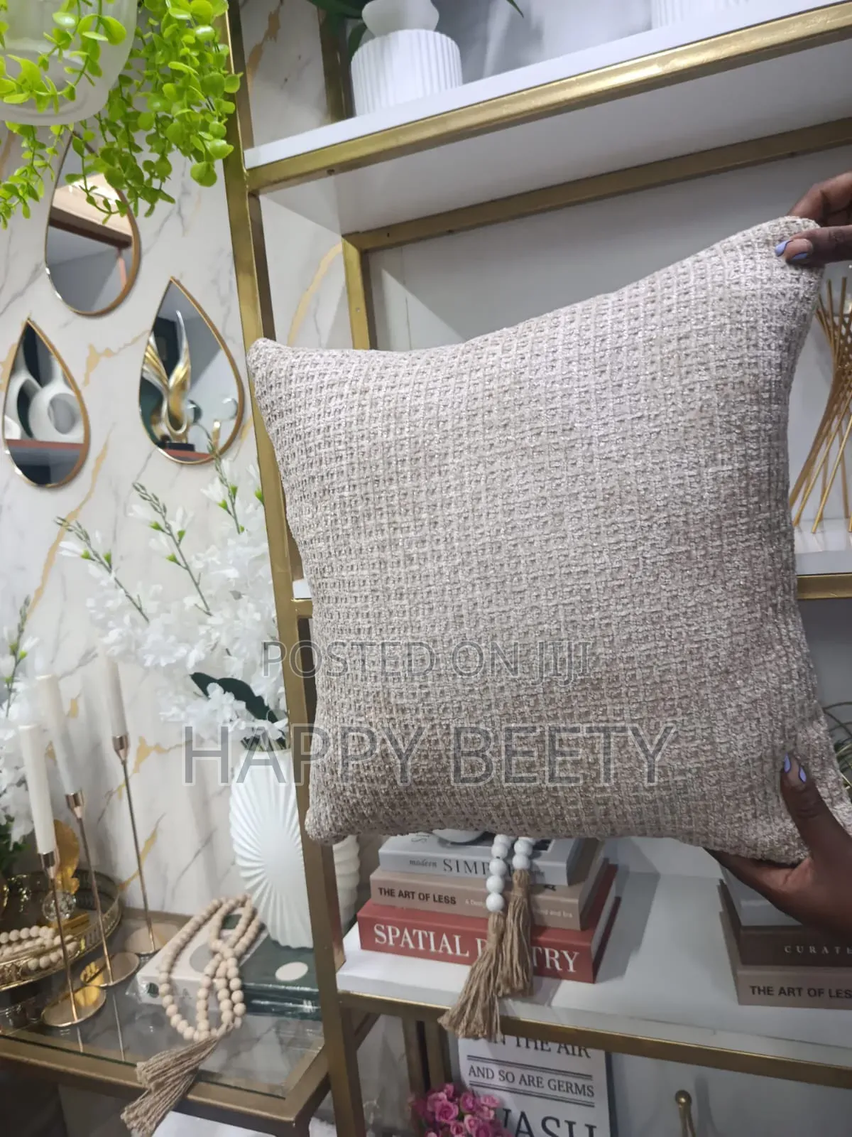 Beautiful Pillows for Your Home/BNB/Restaurant Etc