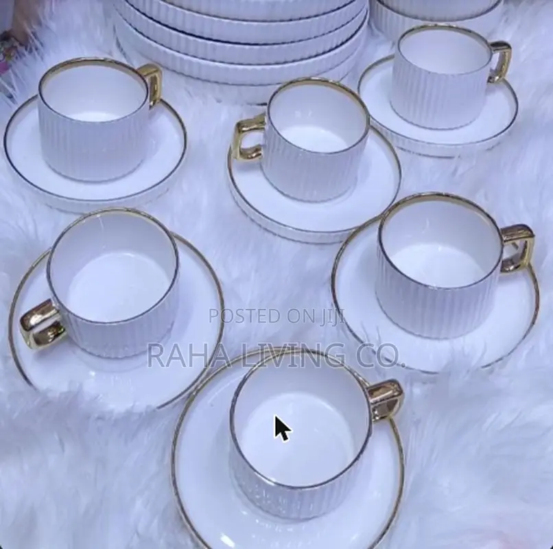 32pc Porcelain Dinner Set