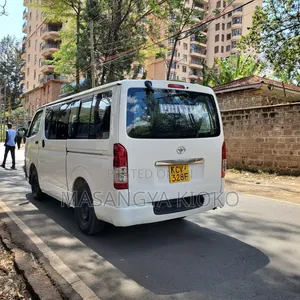 Toyota HiAce 2012 White