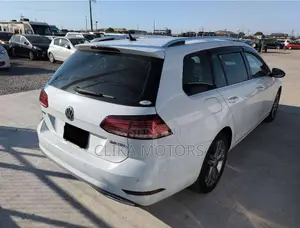 Volkswagen Golf Variant 2020 Pearl