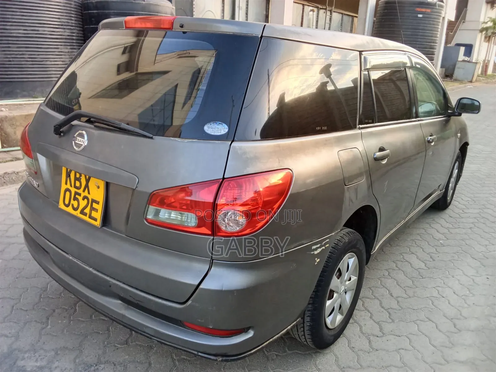 Nissan Wingroad 2006 Gray