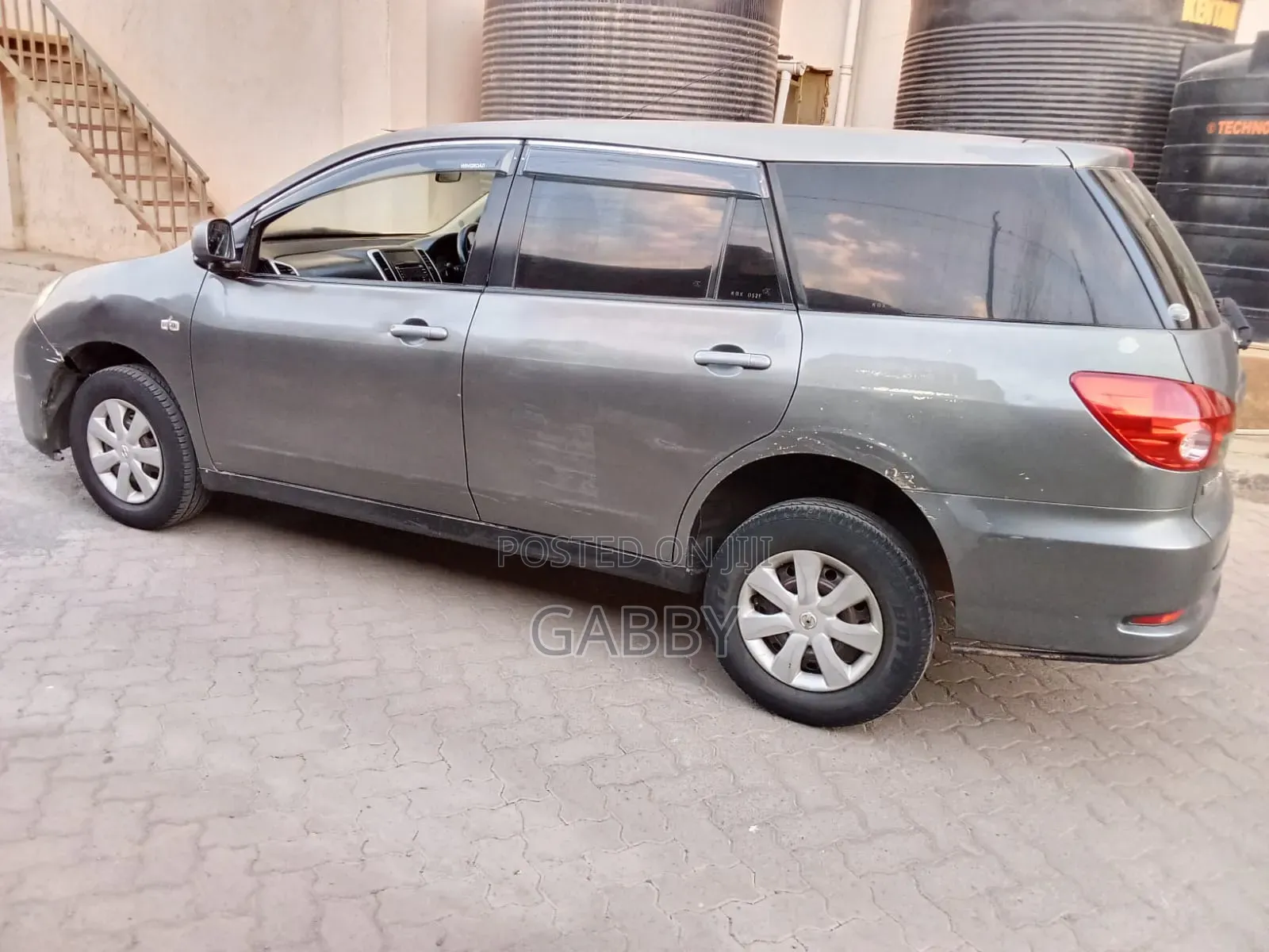 Nissan Wingroad 2006 Gray