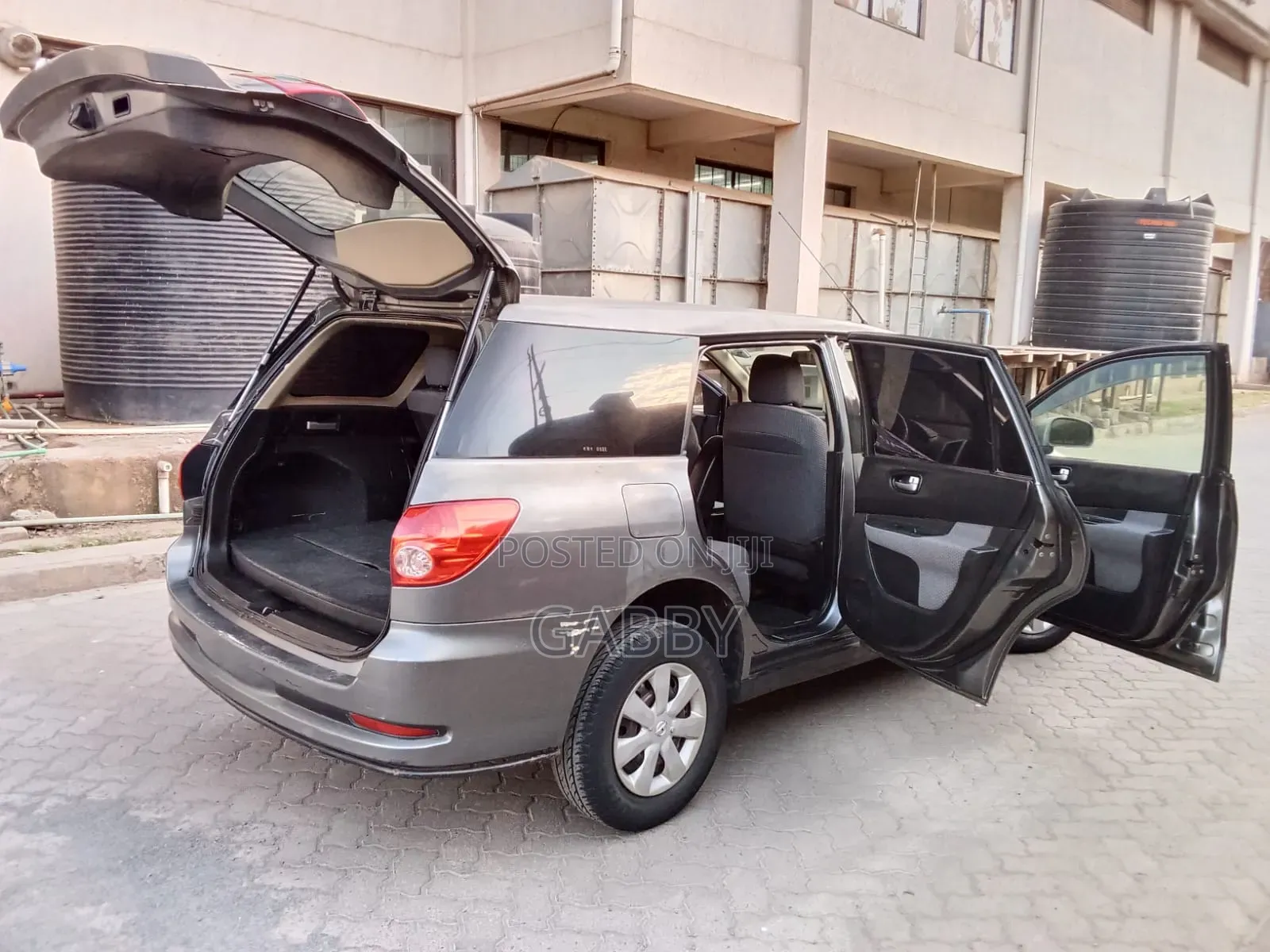 Nissan Wingroad 2006 Gray