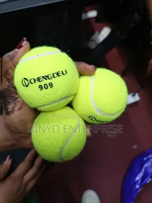 Tennis Ball Set