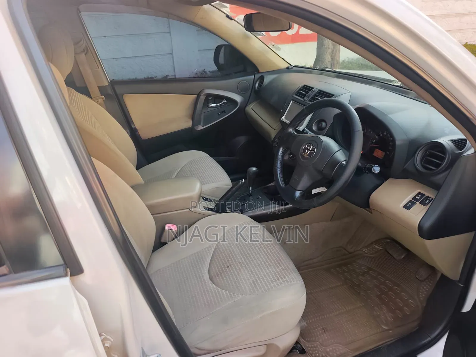 Toyota Vanguard 2010 Pearl