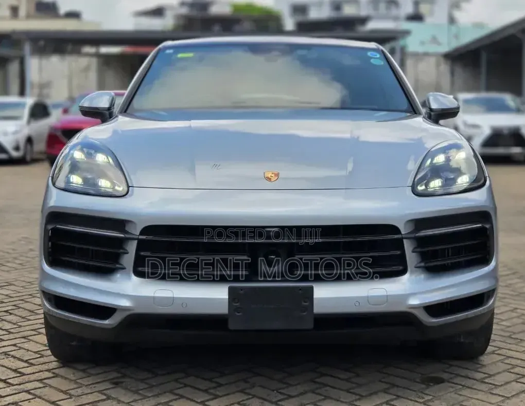 Porsche Cayenne S AWD 2020 Silver